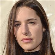 Neolaureata impartisce ripetizioni o aiuto studio a ragazzi delle medie e delle elementari